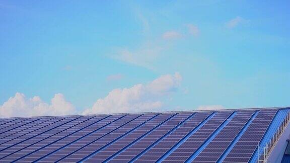 太阳能电池板安装在屋顶上发电