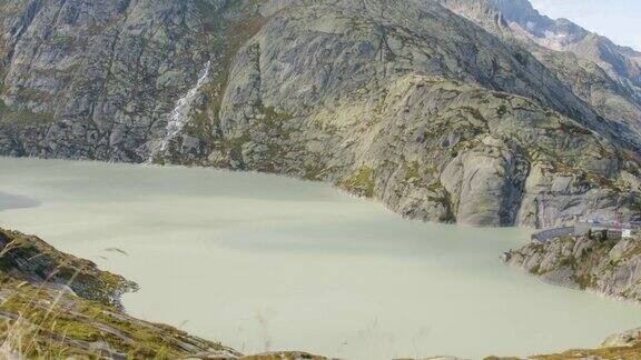 瑞士阿尔卑斯山的人工湖Grimselsee格里姆塞尔帕斯附近的湖水力发电的水库广州伯恩