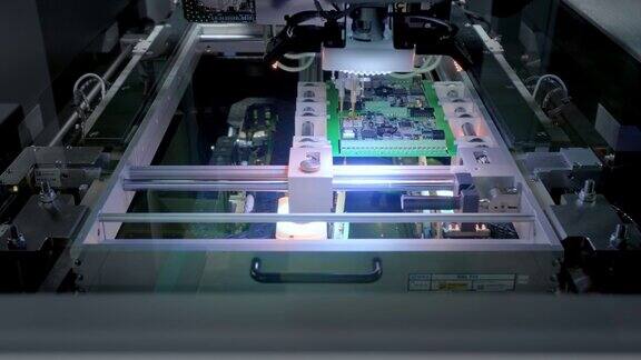 工厂机器印刷电路板特写