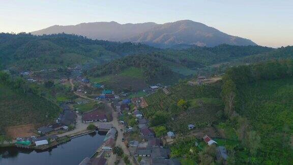 鸟瞰图泰国村中国酒店度假MaeHongSon泰国旅游度假中的自然景观