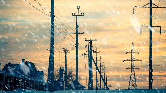 落雪下的电线