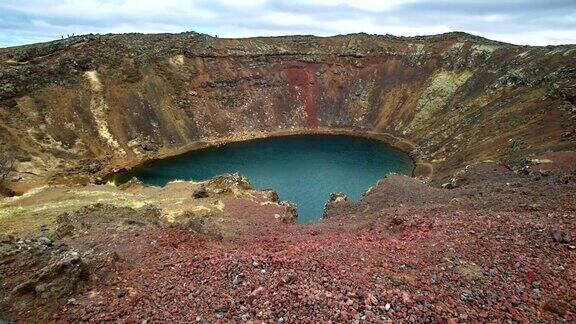 冰岛克里-ð火山口湖倾斜拍摄