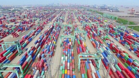 上海商业货柜码头鸟瞰图4k