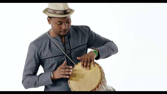 特写音乐家演奏专业非洲djembe鼓