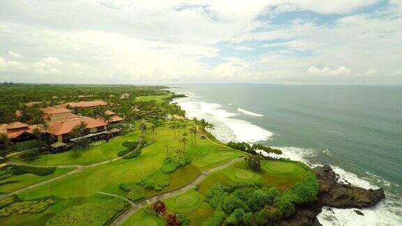 巴厘岛的空中高尔夫球场