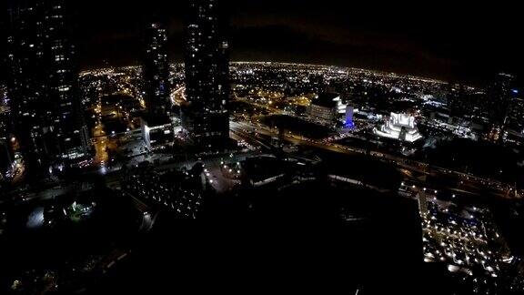 迈阿密市中心夜晚的航拍视频