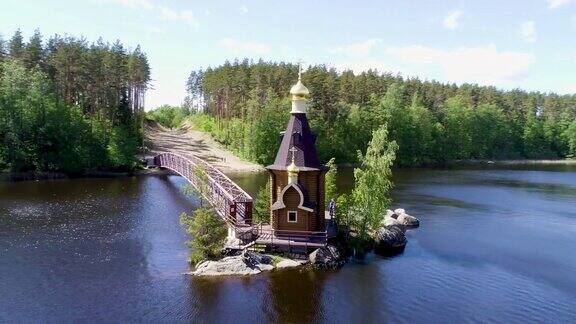 岛上的东正教教堂