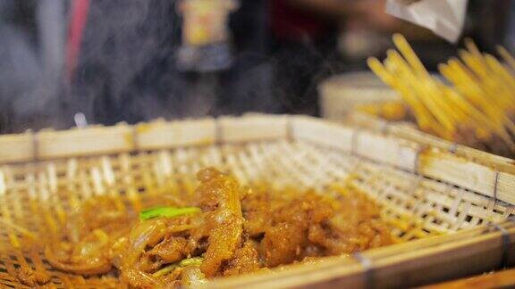 泰国街头小吃:蒸牛肉