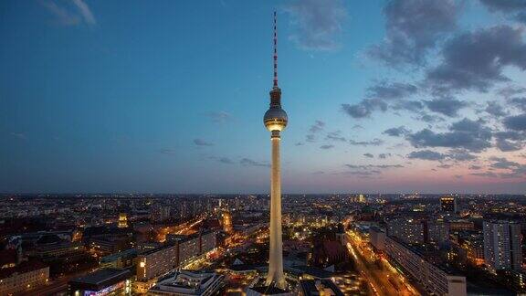 德国柏林电视塔城市景观的时间流逝