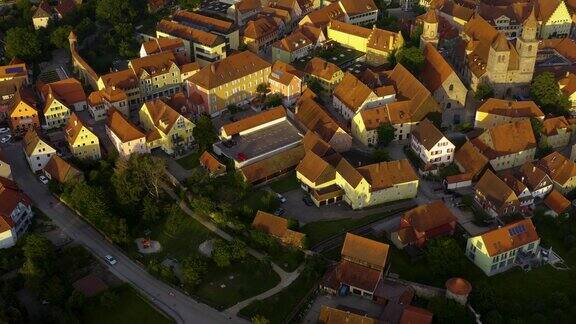 德国巴伐利亚州Feuchtwangen市的鸟瞰图
