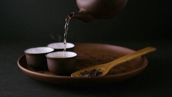 茶仪式-茶壶和杯子-4K