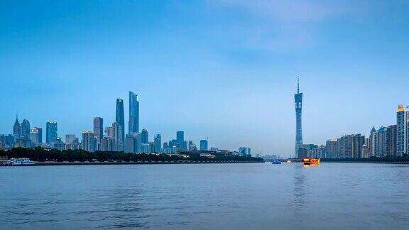 从白天到夜晚广州的标志性建筑和城市时间流逝中国广州