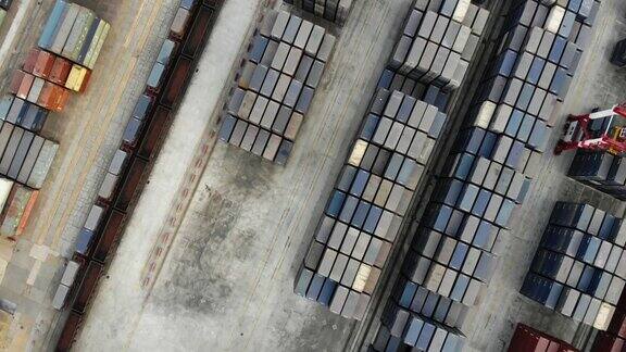 港口码头集装箱的无人机视图