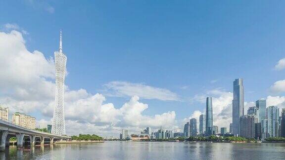 白天在广州珠江两岸的广州塔和珠江新城中国广东省广州市