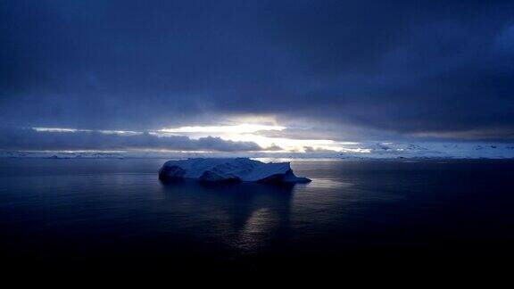 南极半岛