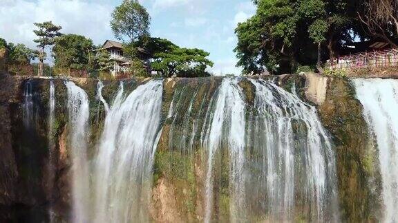 越南大叻附近的大象瀑布