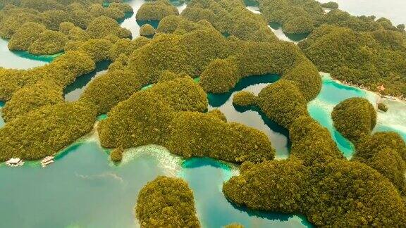 鸟瞰图热带泻湖大海海滩布卡斯格兰德岛索霍顿湾菲律宾