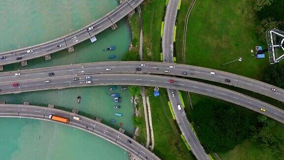 天线:槟城岛上的高速公路