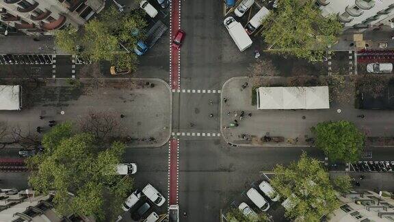 巴塞罗那街道的鸟瞰图