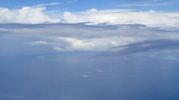 近距离飞越热带沙岛印度洋马尔代夫