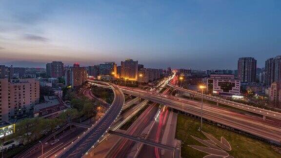 时间流逝北京公路高架景黄昏到夜晚的过渡