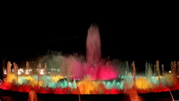 巴塞罗那夜晚的魔法喷泉