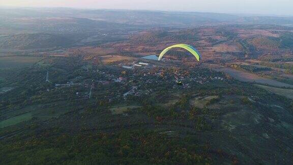 WSPANPOV空中滑翔伞飞行员飞行越野飞行员极限运动冒险