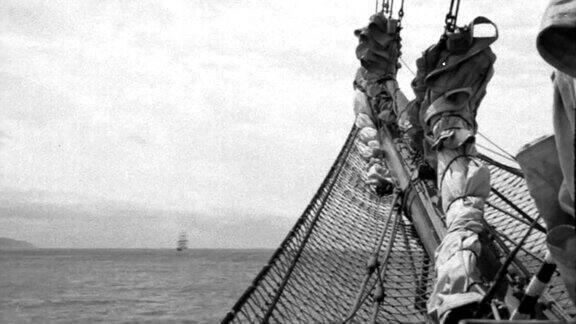一个老帆船的观点船头斜桅风格的老电影