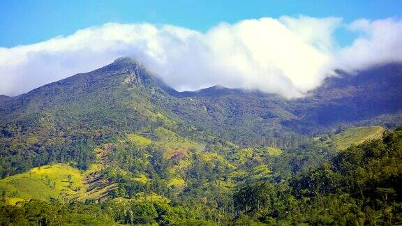 斯里兰卡中部省份的日出山:指节山脉