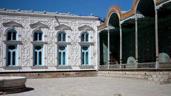 布哈拉乌兹别克斯坦MochaHosa的Sitorai或Sitorai-makhi-hasaSitoraiMohiXossaSaroyi类似于星星和月亮的布哈拉埃米尔的乡村住宅