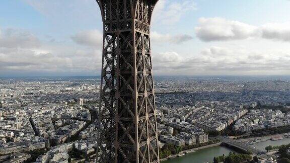 埃菲尔铁塔景点鸟瞰图巴黎铁塔景观无人机拍摄埃菲尔铁塔