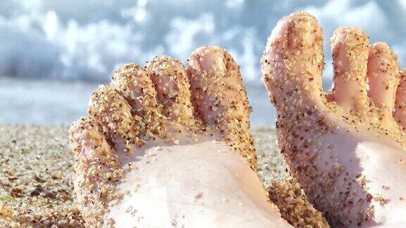 海边沙滩上女人的美腿