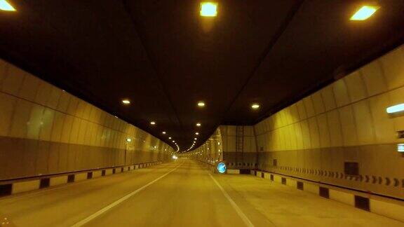 从汽车到山路隧道的视野