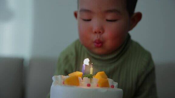 庆祝2岁男孩生日