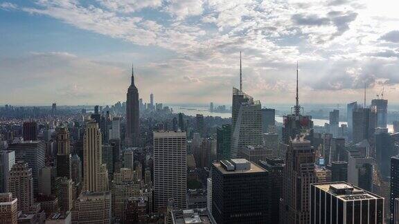 纽约市日与云的时间流逝