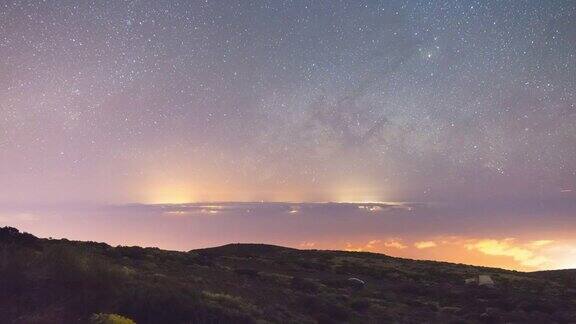 银河在大加那利岛升起