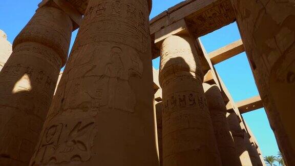 卢克索卡纳克神庙的古老柱子埃及