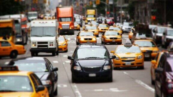 交通繁忙的纽约街道