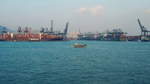 香港集装箱货轮码头