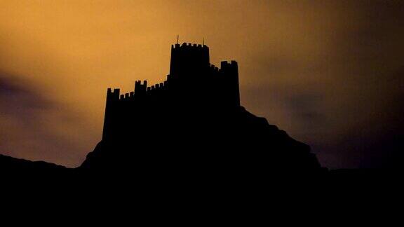 葡萄牙阿尔穆罗尔城堡夜云