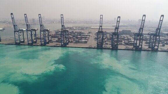 无人机拍摄吉达海港