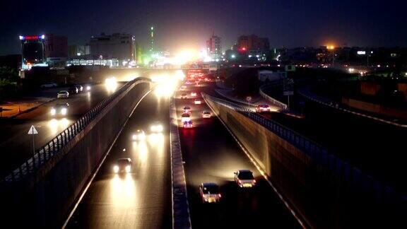 埃尔比勒-伊拉克路的夜晚