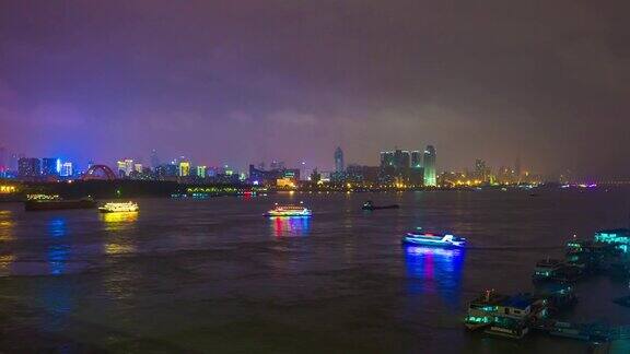 夜色照亮武汉长江河畔湾全景4k时间流逝中国