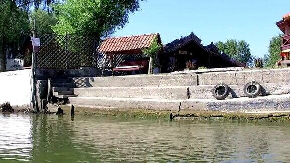 多瑙河三角洲海峡附近的住宅建筑