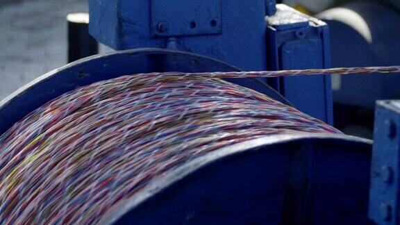 工业生产电缆绞缆