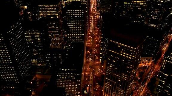 空中日落照亮街道的旧金山美国