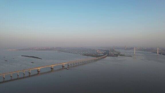 从中国南沙区福洲大桥放大