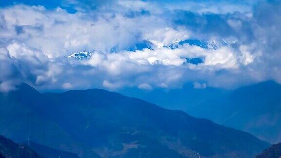 航拍中国四川西部贡嘎山