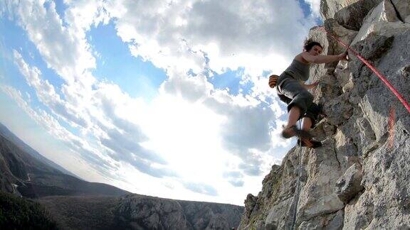 图尔兹峡谷的女子攀登运动路线