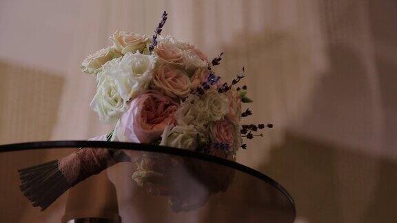 婚礼上美丽的花束婚礼鲜花